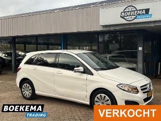 krockskadad bil auto Mercedes B-klasse 220 d Ambition Automaat Airco Cruise PDC 2019/11