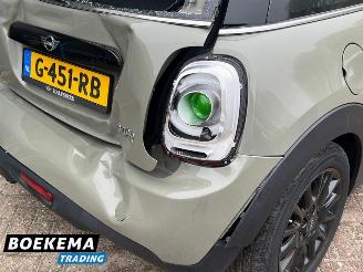 Mini Cooper 1.5 Automaat Keyless Led Navi Cruise Airco picture 8