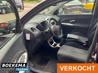 Toyota Urban Cruiser 1.3 VVT-i Comfort KeylessNavi Climate Cruise picture 13