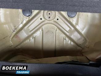 Kia Rio 1.4 CVVT 110PK Super Pack Leer Open-Dak Navigatie Stoelverw picture 22