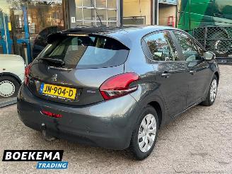 Peugeot 208 1.2 PureTech Blue Lion Navi Airco Cruise PDC Trekh. picture 2