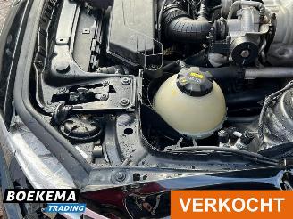 BMW 1-serie 118i 136PK Executive Aut Led Navi Cruise Airco PDC picture 11