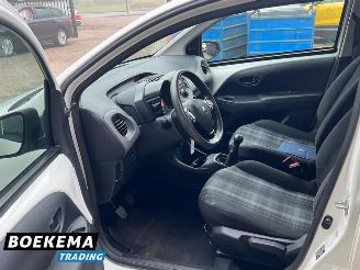 Peugeot 108 1.0 e-VTi Active Airco 5-Deurs picture 15