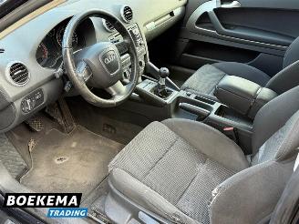 Audi A3 1.6 Ambition Business Edition Navigatie Cruise Climate picture 14