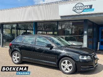 Schadeauto Audi A3 Sportback 1.6 Ambition Airco Cruise Stoelverwarming 2010/7