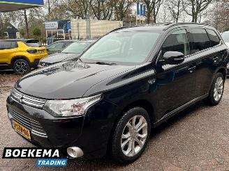 Mitsubishi Outlander 2.0 PHEV Instyle Pano Keyless Navi Camera Stoelverw. picture 4