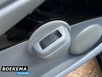 Toyota Aygo 1.0-12V Navigator Automaat Airco 5-Deurs picture 22