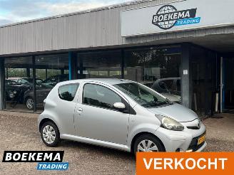 škoda osobní automobily Toyota Aygo 1.0 VVT-i Comfort Airco 2012/6