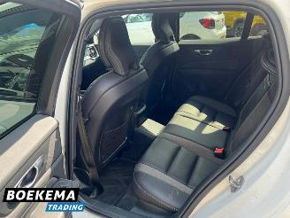 Volvo V-60 2.0 T6 Recharge AWD R-Design HUD Pano Keyless Led Navi Camera Stoelverw. picture 16