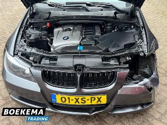 BMW 3-serie 325i Business 218PK Navi Climate Cruise PDC Trekh. picture 9