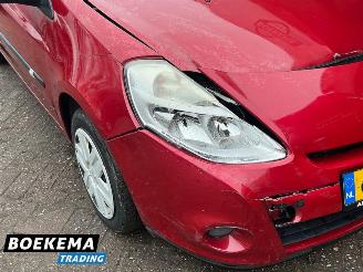 Renault Clio  picture 6