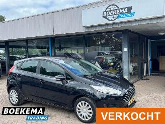 Damaged car Ford Fiesta 1.0 Style Airco Navigatie 5-Deurs 2015/11