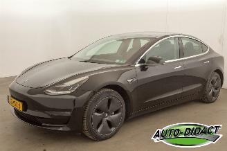 Unfallwagen Tesla Model 3 Standard Battery health 82% RDW Plus 60KWH 2019/7