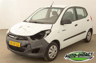 krockskadad bil auto Hyundai I-10 1.0 Pure 102.085 km 2013/7