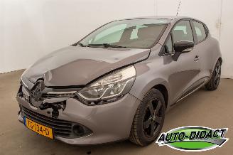 Avarii autoturisme Renault Clio 0.9 TCe Dynamique 2014/12