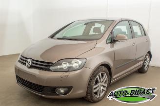 skadebil auto Volkswagen Golf plus 1.6 TDI Automaat 2009/9