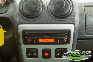 Dacia Logan 1.6-16V Airco Lauréate 7p. picture 7