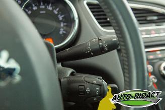 Peugeot 5008 1.6 THP GT 7P. Leer picture 10