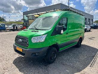 krockskadad bil bedrijf Ford Transit 2.0 TDCI motor kapot L2H2 2016/10