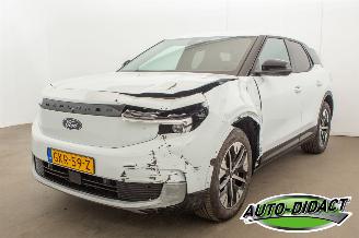 Auto incidentate Ford Explorer 2091 km Extended Range AWD 79 kWh Digi Dash Automaat 2024/9