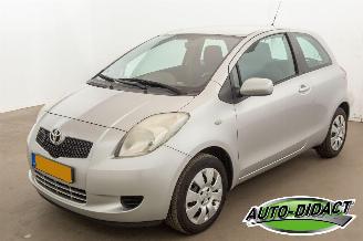 škoda osobní automobily Toyota Yaris 1.0 VVTi + Airco 2007/5