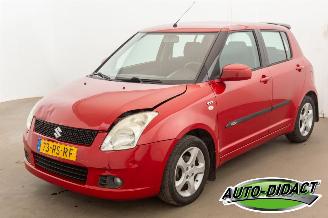Avarii autoturisme Suzuki Swift 1.5 Exclusive Airco 2005/8