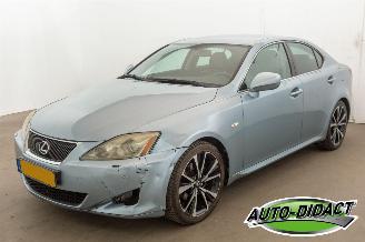 Vaurioauto  passenger cars Lexus IS 250 Automaat Executive 2006/7