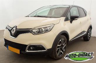 Voiture accidenté Renault Captur 0.9 TCe Clima Dynamique 2015/5