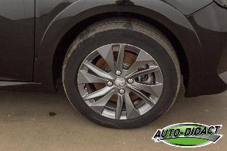Peugeot e-208 EV Active Pack 50 kWh 56.042 km Automaat Clima Navi picture 34