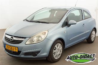 Damaged car Opel Corsa 1.4-16V Enjoy Airco 2008/5