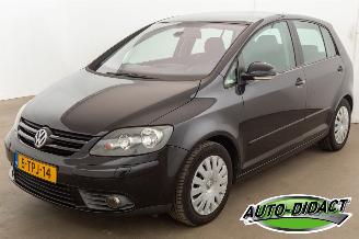 Unfallwagen Volkswagen Golf plus 1.6 FSI Automaat Airco 2006/8