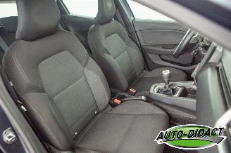 Renault Clio 1.0 TCe 103.376 km Airco Navi 90 Techno picture 17