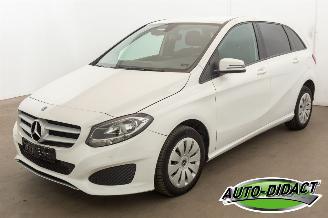 Schadeauto Mercedes B-klasse B220 Automaat Airco Navi 2019/3