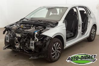 krockskadad bil auto Volkswagen Polo 1.0 TSI Life 8226 km NAP Airco Navi 2024/8
