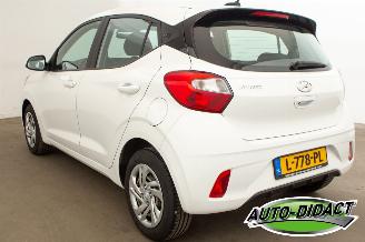 Hyundai I-10 1.0 Comfort Smart 94.230 km Airco Navi Camera picture 3