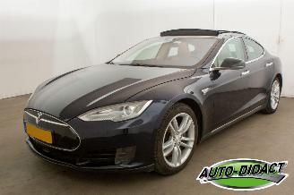 Auto incidentate Tesla Model S 85 Base Automaat Clima Navi Camera 2015/6