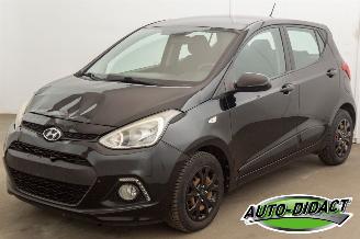 krockskadad bil auto Hyundai I-10 1.0 82.324 km Airco 2015/11