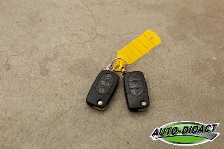 Audi A4 Cabriolet 2.4 V6 Automaat Clima picture 28