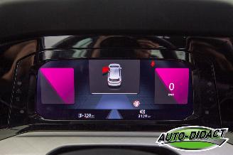 Volkswagen Golf 1.0 TSI 3129 km Clima Navi Camera Life Business picture 6