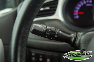 Kia Cee d 1.6 GDI 117.593 Clima Navi Camera ComfortPlusLine Navigator picture 18