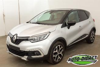 krockskadad bil auto Renault Captur 0.9 Clima Leder MOTORSCHADE 2018/10