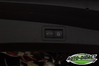 Toyota Corolla Touring Sports 2.0 Hybrid Pano Leder Clima Navi Premium picture 18