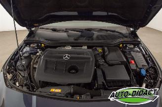 Mercedes Cla-klasse 180d Airco Camera picture 36