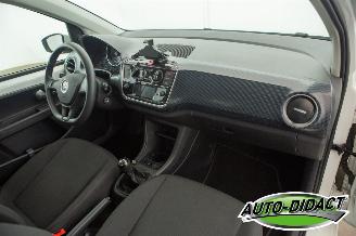 Volkswagen Up! 1.0 36.362 km Airco picture 13
