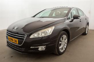 Vaurioauto  passenger cars Peugeot 508 1.6 THP Automaat Navi Leder Elek Dak Allure 2014/3