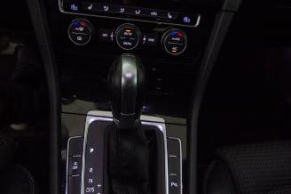 Volkswagen Golf 1.4 TSI Automaat Clima Navi Leder picture 12