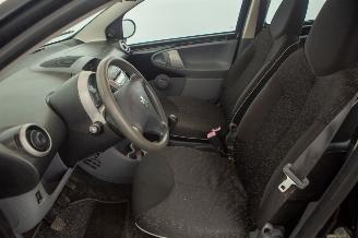 Peugeot 107 1.0-12V XS picture 20