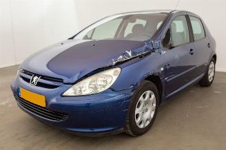 Schadeauto Peugeot 307 1.6-16V Automaat Clima XT Premium 2005/6