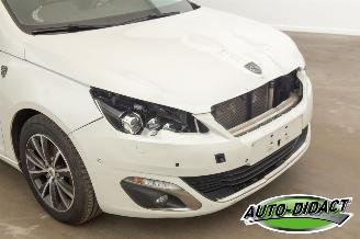 Peugeot 308 1.6 HDI Pano Clima Navi picture 34