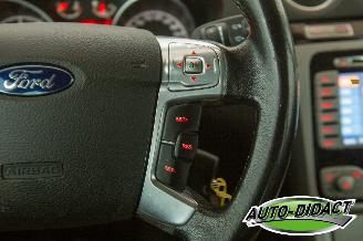 Ford Galaxy 2.0-16V 7p. Clima Ghia Limited picture 13